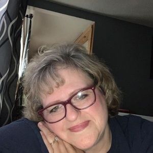 Meet your Posher, Freida